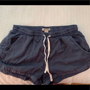 Billabong shorts